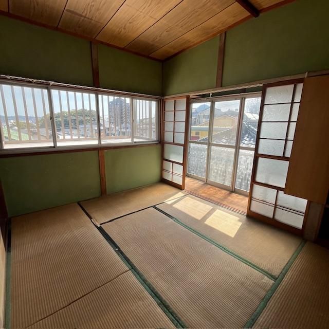 Vacant 3DK House for Sale in Sasebo, Nagasaki - Thumbnail 3