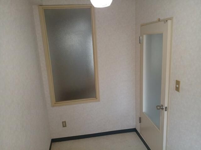 1LDK Apartment for Sale in Central Morioka, Iwate | 38.7 sqm - Thumbnail 3