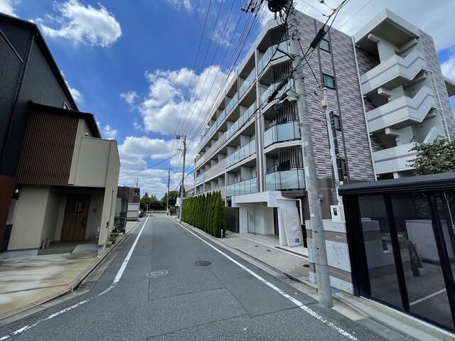 2016 Built 1K Apartment for Sale in Adachi, Tokyo - Investment Property - Thumbnail 2