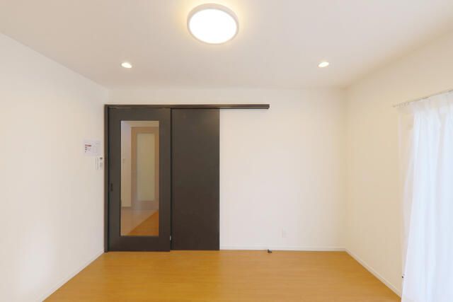 Fully Renovated 4SLDK Corner House in Kitanishi, Aichi - Thumbnail 2
