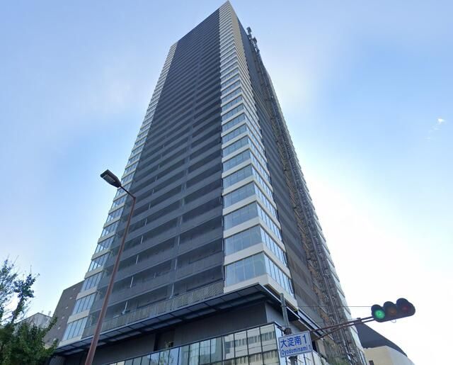 Grand Maison Shin-Umeda Tower 3SLDK Condo for Sale in Osaka - Thumbnail 4