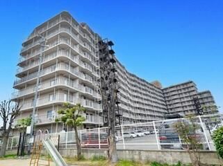 3LDK Apartment for Sale in Higashiosaka, Osaka | Renovated 2025 - Thumbnail 2