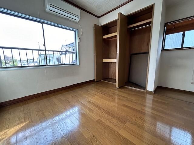 5DK Detached House for Sale in Hodogaya, Yokohama - Thumbnail 2