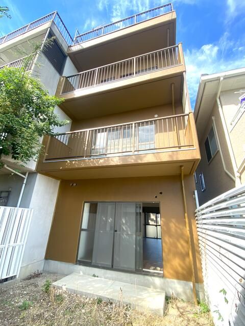 Renovated 4LDK House near Oomori Station, Nagoya - Image 1