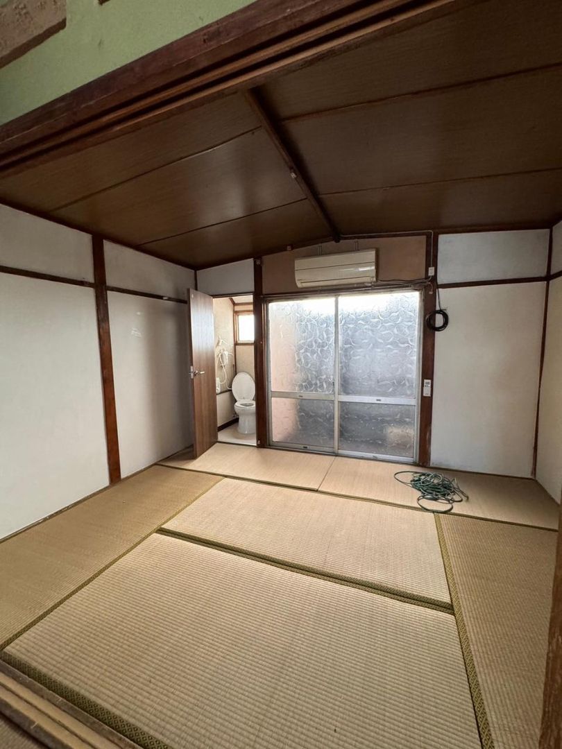 Renovated 2K Apartment for Rent in Fujiidera, Osaka - Thumbnail 4