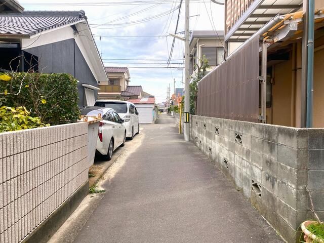 5LDK Used House for Sale in Matsuyama City, Ehime - Thumbnail 4
