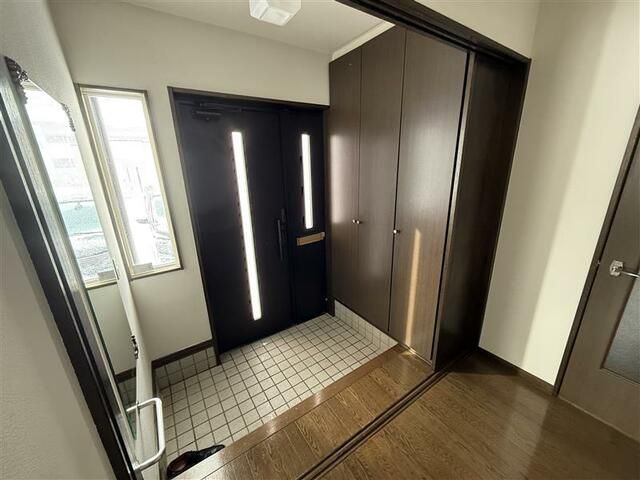 5SLDK Detached House on 465sqm Land in Asahikawa, Hokkaido - Thumbnail 2