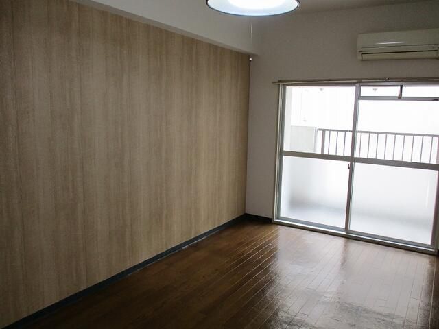 Studio Apartment for Rent near Hokubu Station, Kitakyushu - Thumbnail 3