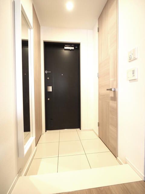 2SLDK Apartment in Osaka Hibikino Machi The Sanctus Tower - Thumbnail 2