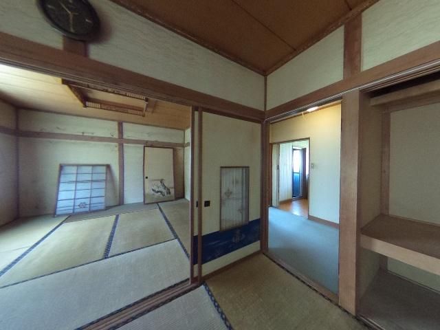 5LDK House for Sale on 1568sqm Land in Ozora, Hokkaido - Thumbnail 4