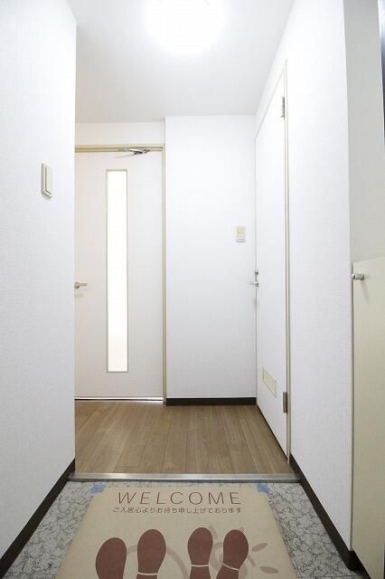 1R Apartment for Rent in Sakai Kita Ward, Osaka - No Deposit - Thumbnail 3