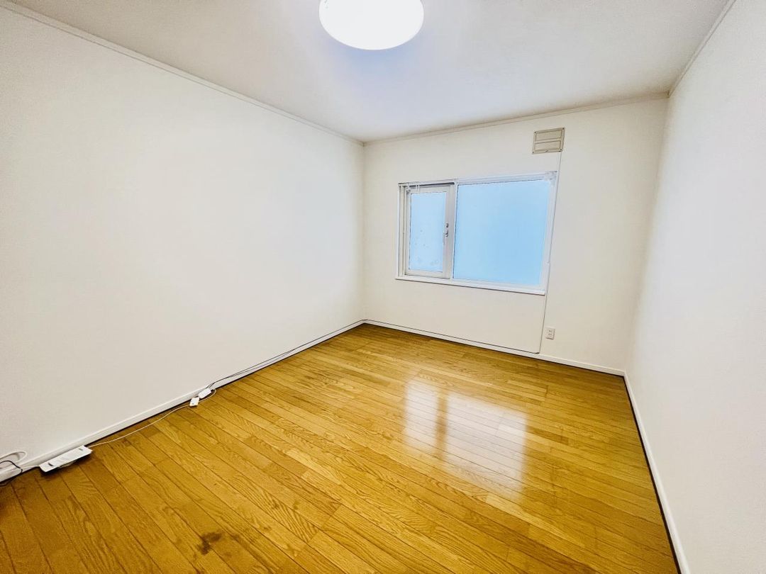 4LDK Wooden House for Sale in Ebetsu, Hokkaido - Thumbnail 4