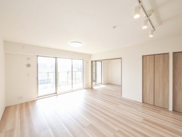 4LDK Apartment for Sale in Urayasu, Chiba - Thumbnail 4