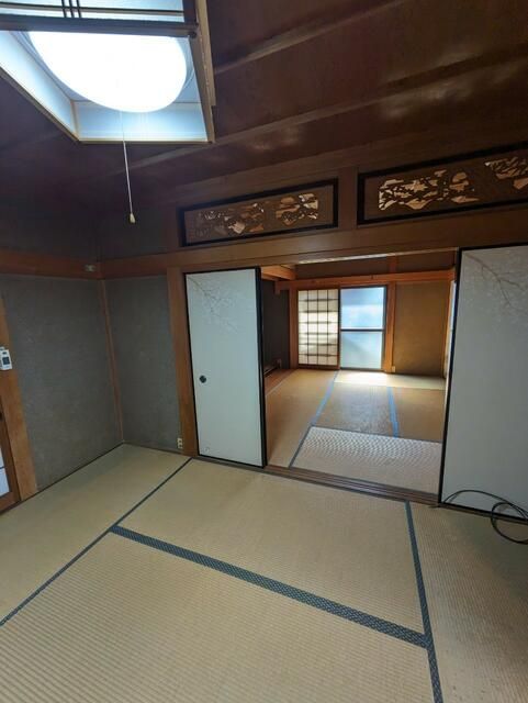 7DK Detached House for Sale in Izumi City, Osaka - Thumbnail 4