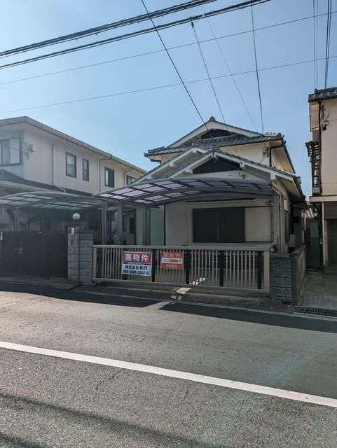 7DK Detached House for Sale in Izumi City, Osaka - Thumbnail 2