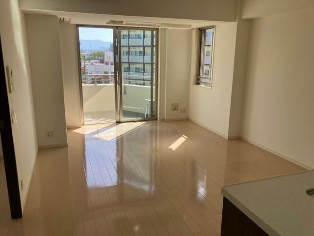 3LDK Apartment for Sale in Hachioji, Tokyo with 5.83% Yield - Thumbnail 4