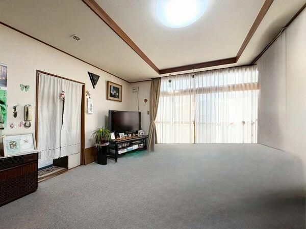 4LDK Wooden House for Sale in Sapporo's Minami Ward - Thumbnail 3