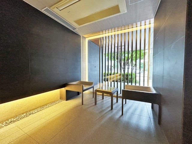 Renovated 3LDK Apartment for Sale in Taito-ku, Tokyo - Thumbnail 4