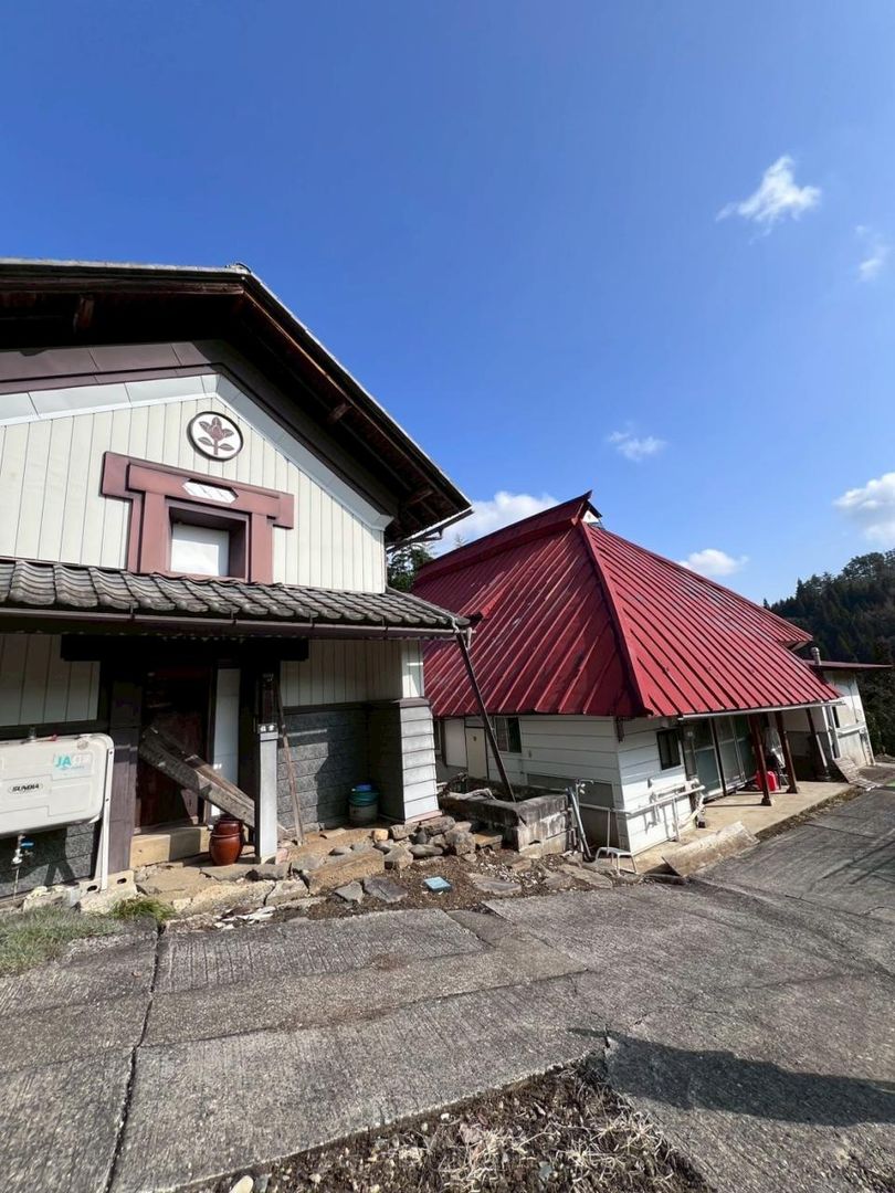 1869 Kominka with Warehouse on Large Plot in Nagano - Thumbnail 2