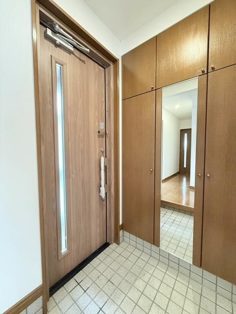 5LDK Cold-Climate Updated House for Sale in Asahikawa, Hokkaido - Thumbnail 3