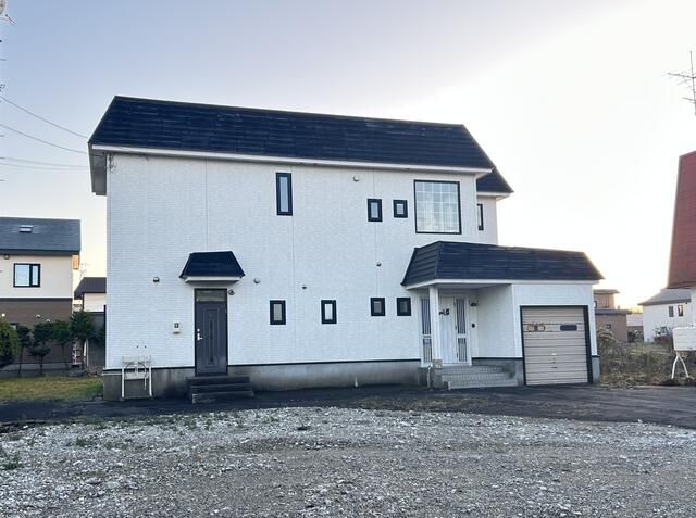 6LDK Detached House with Lofted Ceiling in Yakumo, Hokkaido - Thumbnail 2