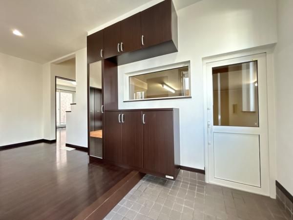 3LDK Detached House with Garage in Tomakomai, Hokkaido - Thumbnail 4