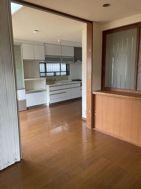 4LDK Detached House for Sale in Arimatsu, Nagoya - Thumbnail 2