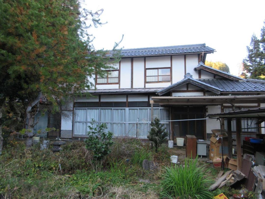 Large 7K Countryside House with Land for Sale in Chikuma, Nagano - Thumbnail 2