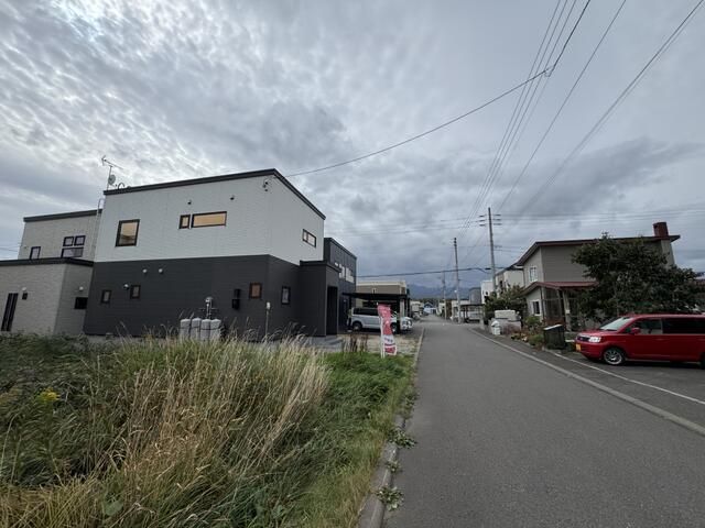 ZEH New Build House in Ishikari, Hokkaido | 3LDK with 3 Parking - Thumbnail 4