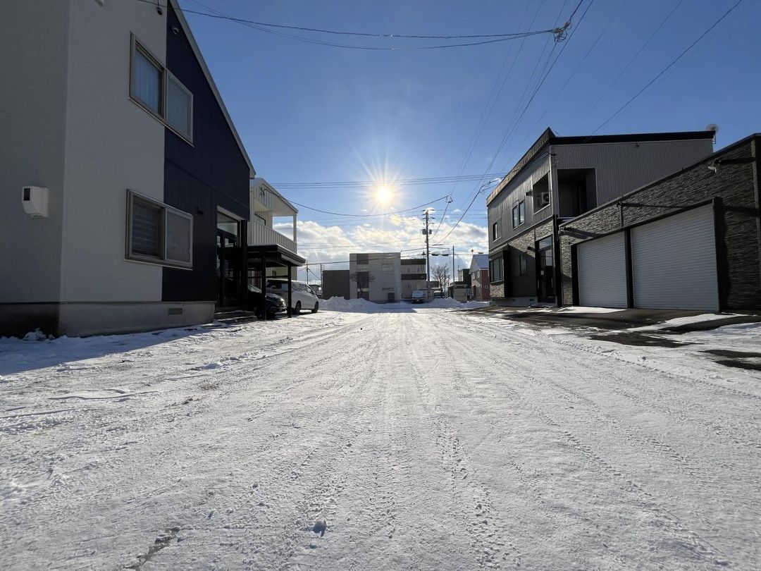 5LDK Renovated House for Sale in Sapporo Higashi-ku - Thumbnail 2