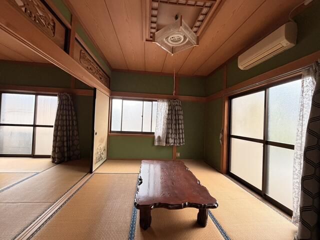 Used 3DK House in Miyoshi City, Tokushima - 2.5M Yen - Thumbnail 4