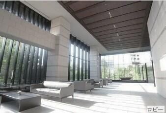 Grand Maison Shirokane no Mori 1LDK Apartment for Sale in Minato, Tokyo - Thumbnail 3