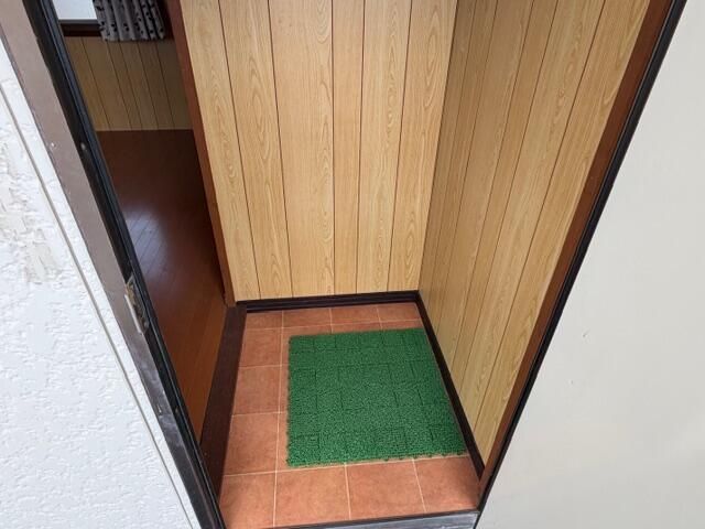 Shared House One-Room Apartment for Rent in Hokuto, Yamanashi - Thumbnail 3