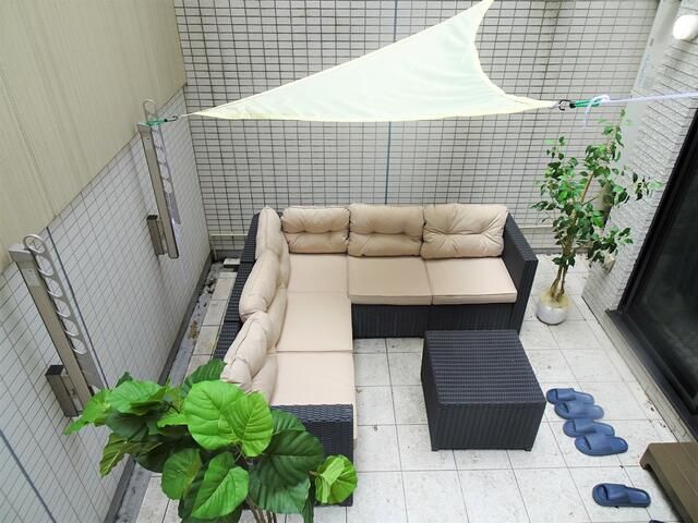 1LDK Apartment in Hiroo, Shibuya - Private Terrace & Premium Amenities - Thumbnail 2