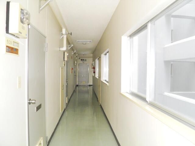 Sapporo Studio Apartment for Sale Near Minami-Hiragishi Station - Thumbnail 4