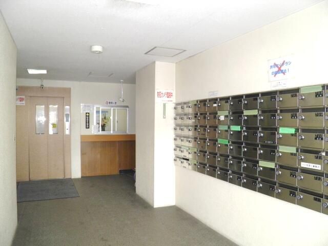 Sapporo Studio Apartment for Sale Near Minami-Hiragishi Station - Thumbnail 3
