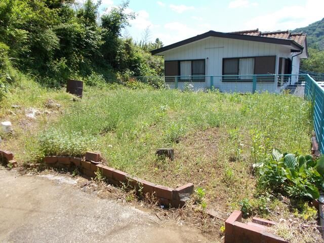 Used 4K House with Mountain Views in Sagamihara - Thumbnail 2