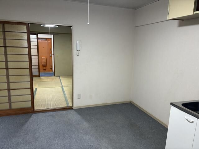1LDK Apartment for Rent in Osaka Umeda - No Key Money - Thumbnail 3