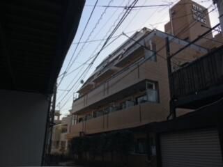 East-Facing 2DK Apartment for Sale in Arakawa, Tokyo - Thumbnail 3