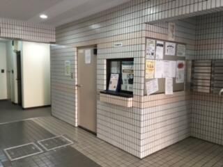 East-Facing 2DK Apartment for Sale in Arakawa, Tokyo - Thumbnail 4