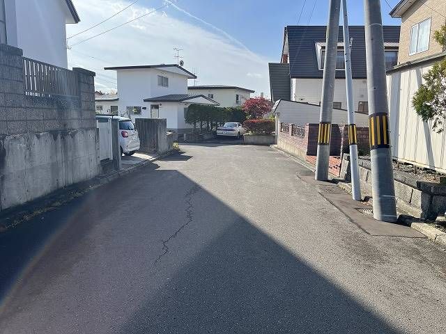4LDK House for Sale in Hakodate, Hokkaido - 75坪 Land - Thumbnail 4