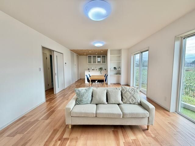 New 3LDK House in Zama, Kanagawa | 2025 Build | 108.18 sqm - Thumbnail 2