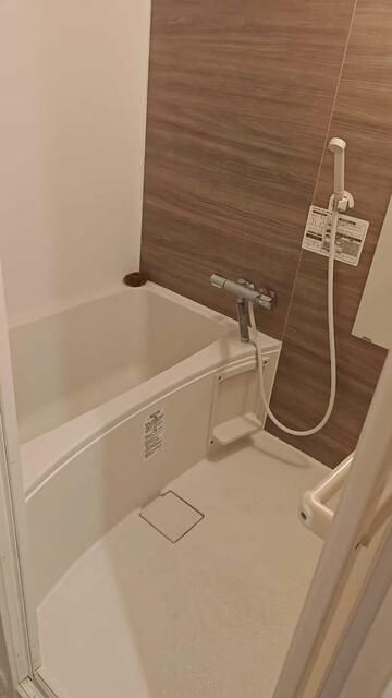 Renovated 2K Apartment for Sale in Shinjuku, Tokyo - Investment Property - Thumbnail 4