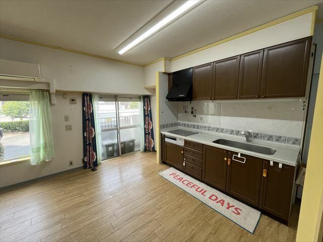 2LDK Condo for Sale in Osaka Minato Ward near Tempozan - Thumbnail 4