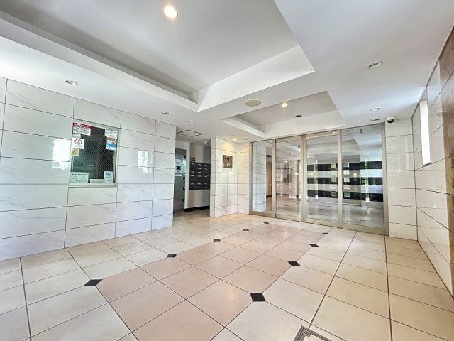 4LDK Apartment for Sale in Katsushika-ku, Tokyo - 75.15 sqm - Thumbnail 4