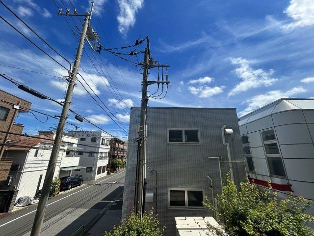 4LDK Apartment for Sale in Katsushika-ku, Tokyo - 75.15 sqm - Thumbnail 2