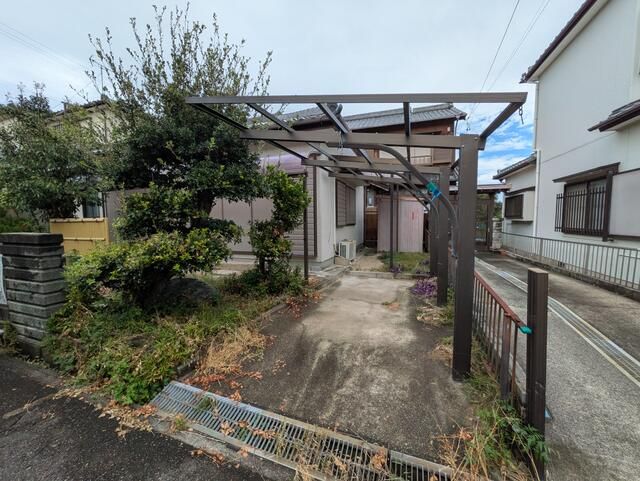 Spacious 6DK Detached House for Sale in Mihama, Aichi - Thumbnail 4
