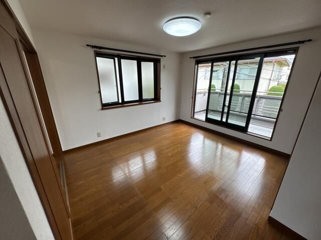 4SLDK Detached House in Hirakata, Osaka | 158.28 sqm - Thumbnail 3