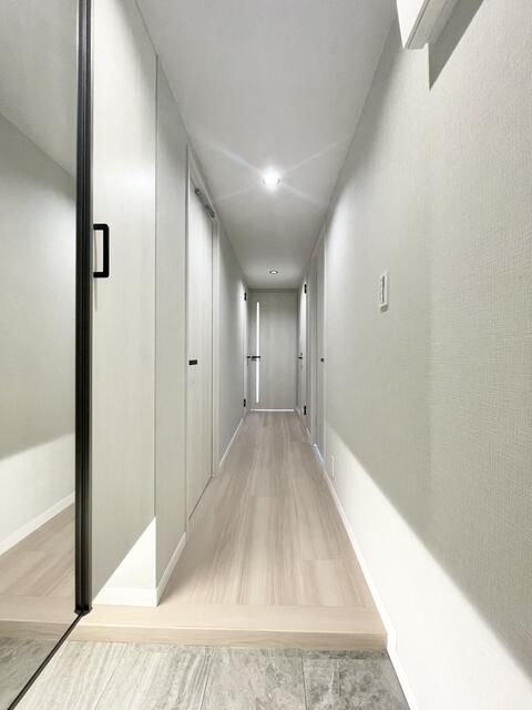 Renovated 4LDK Apartment with Rooftop Balcony in Ome, Tokyo - Thumbnail 4