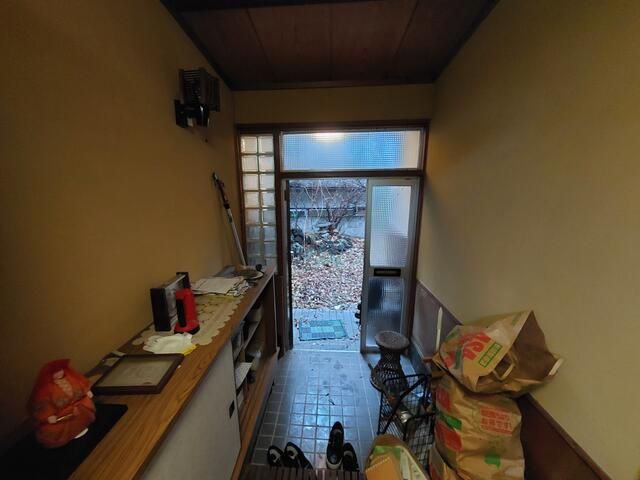 Spacious 6DK Detached House for Sale in Yokosuka, Kanagawa - Thumbnail 4